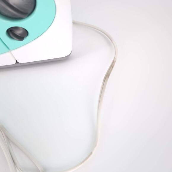 2003 Hasbro Teal and White Easy Bake Oven with Accessories FOR PARTS ONLY FLAWS - Picture 9 of 11